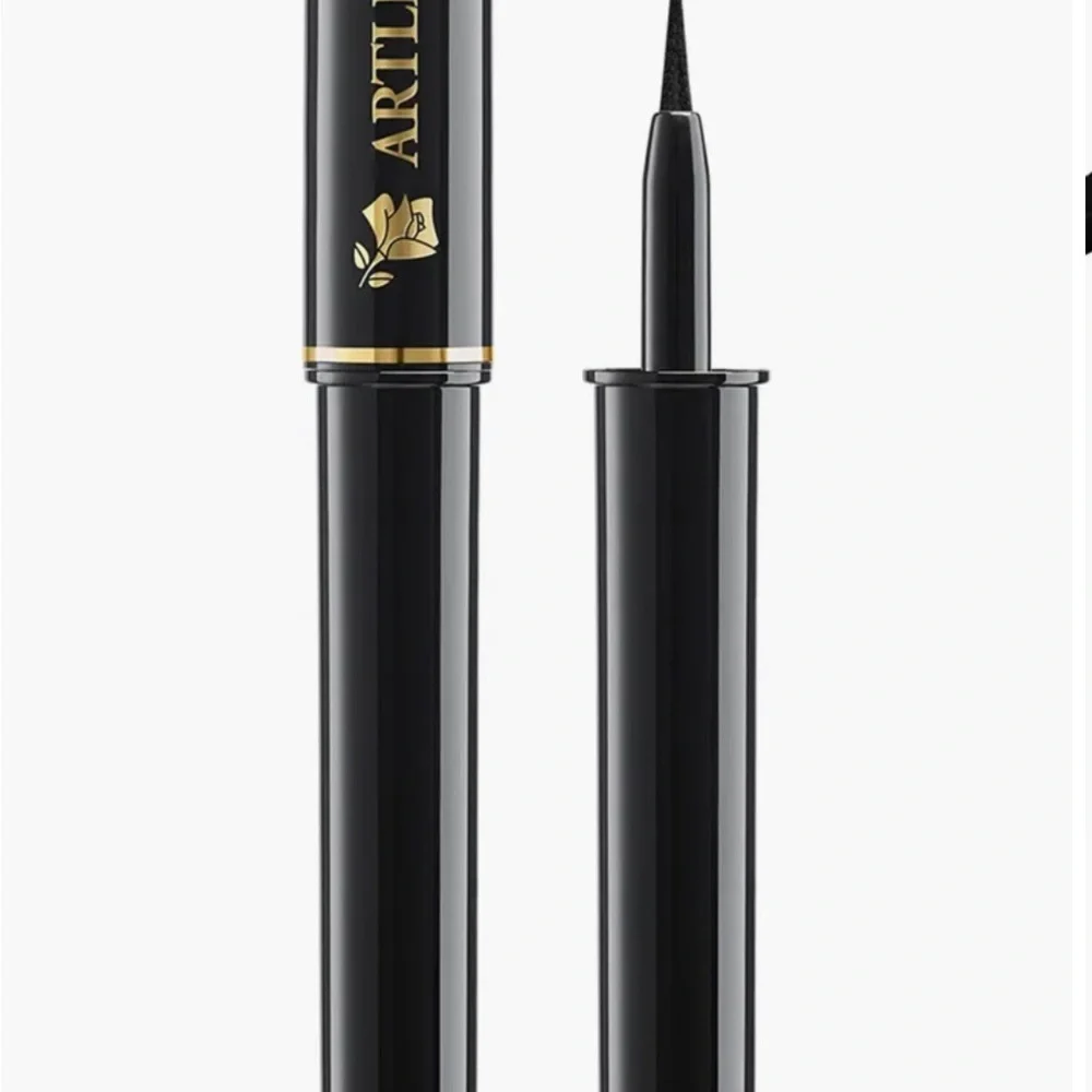 Lancome Artliner Precision Point Liquid Eyeliner — Black